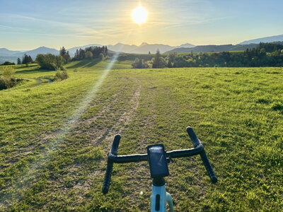 Gravel bicykel 
