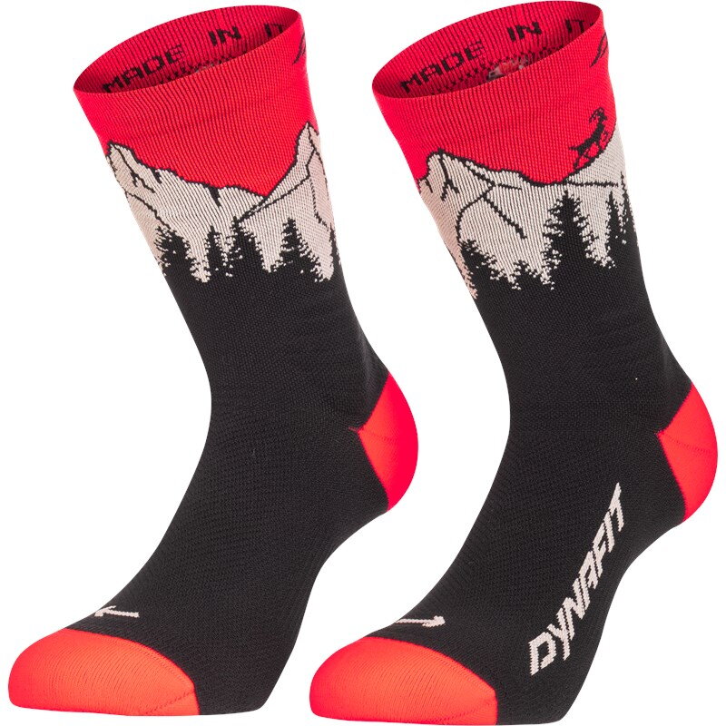 Ponožky Dynafit TRAVERSE CREW 0912 black out ULTRA CORAL