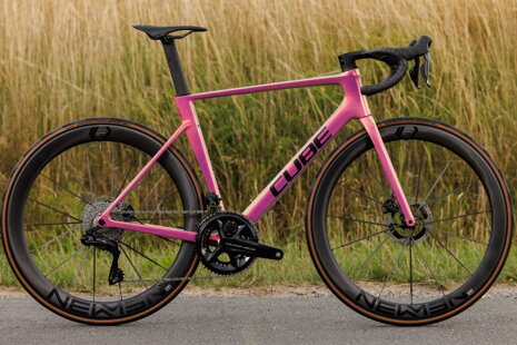 CUBE 2027: nové bicykle, e-biky a technológie pre novú sezónu